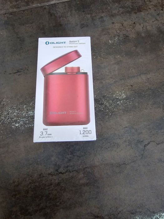 Lanterna Olight Baton 3 PREMIUM