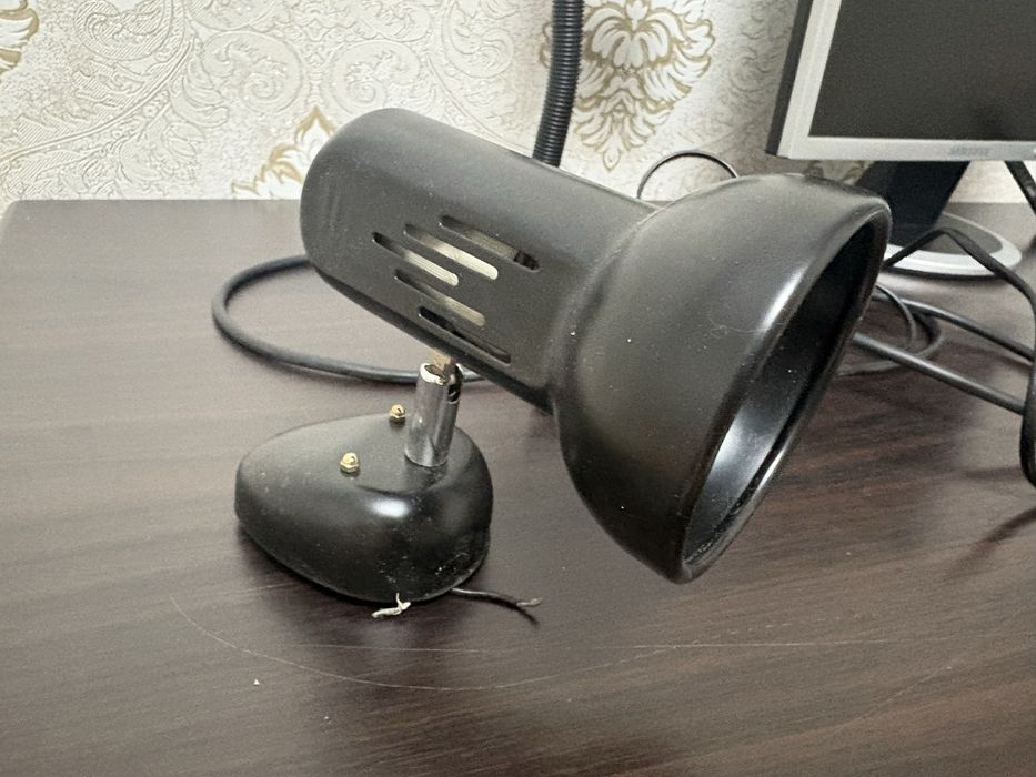 Светильники настенные