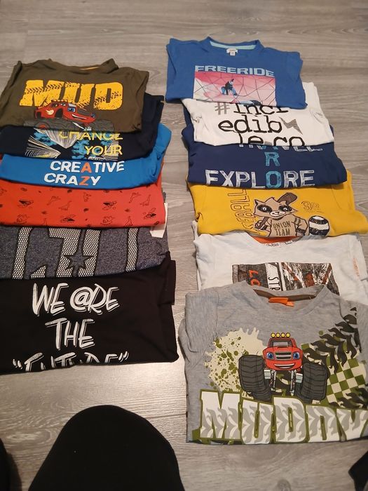 Bluzițe baiat 5/6ani. Azi livrare 5 lei