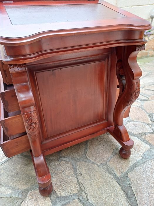 Красиво антично писалище