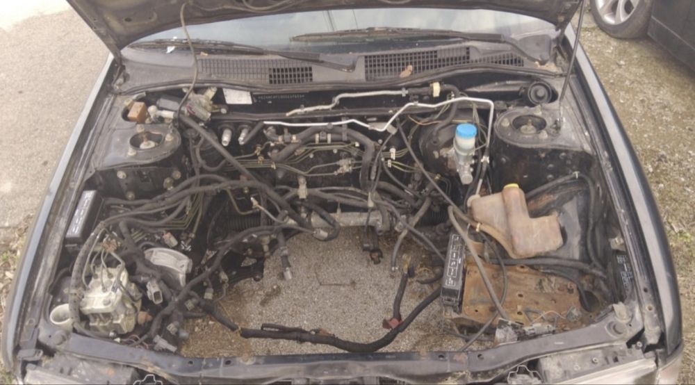 Nissan Primera P10 2.0eGT на части!