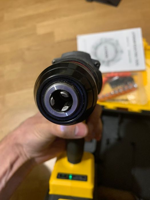 Шуруповёрт бесщеточный