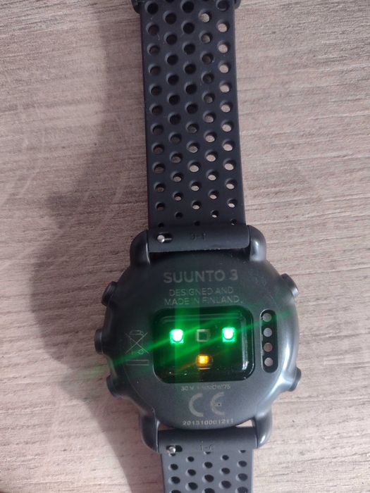 Sunto 3 часовник