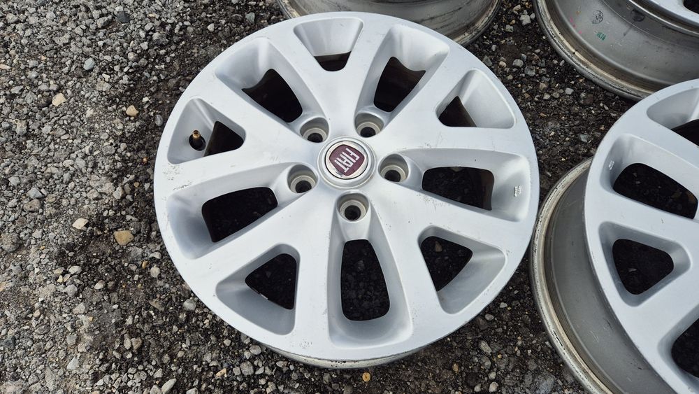 Оригинални джанти Fiat Sedici 5/114.3 Suzuki SX4 Cross 5x114.3