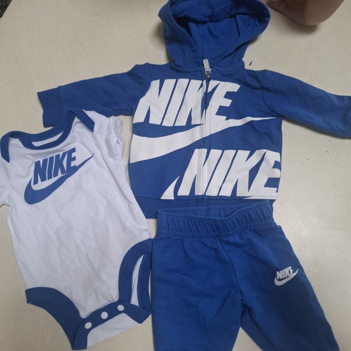 Set bebe nike 0 luni