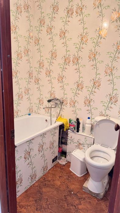 Продам уютную студию на химпаселке