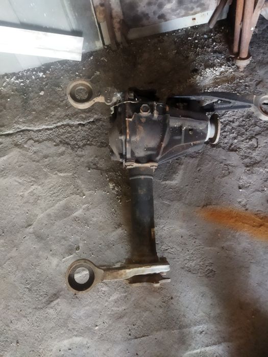 Продам редуктор на Тойота Люсида