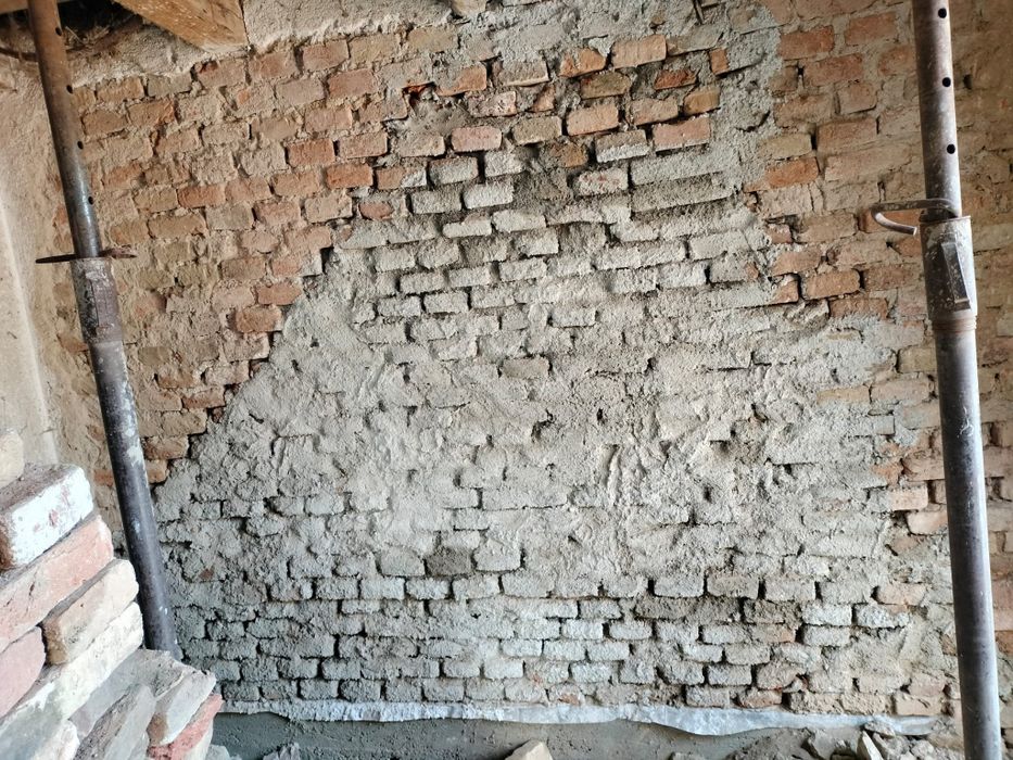 Servicii: construcții renovări case, apartamente