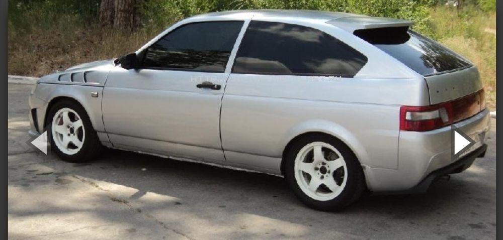 Дверь передние водителя