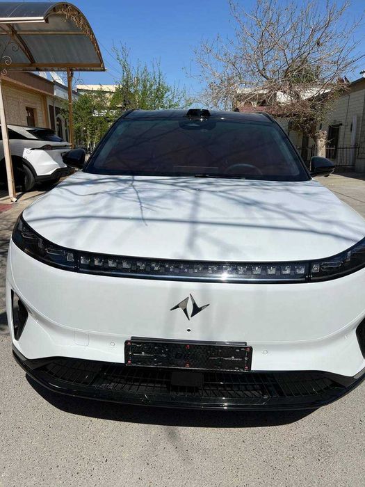 Donfeng EP 008 oq rangda holati ideal