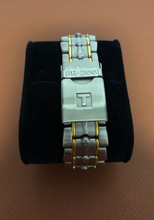 Tissot PR 200 Chronograph
