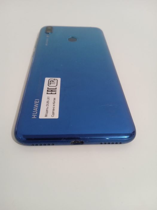 Продам Телефон на запчасти