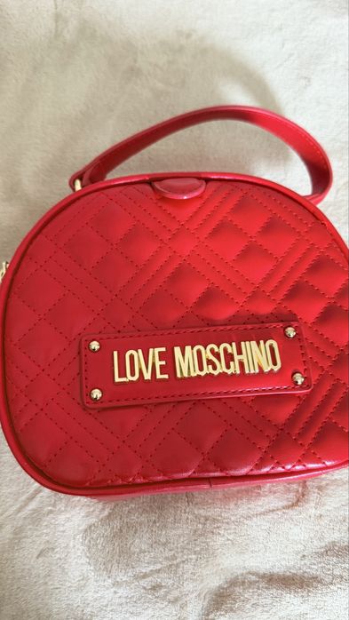 Чанта love moschino