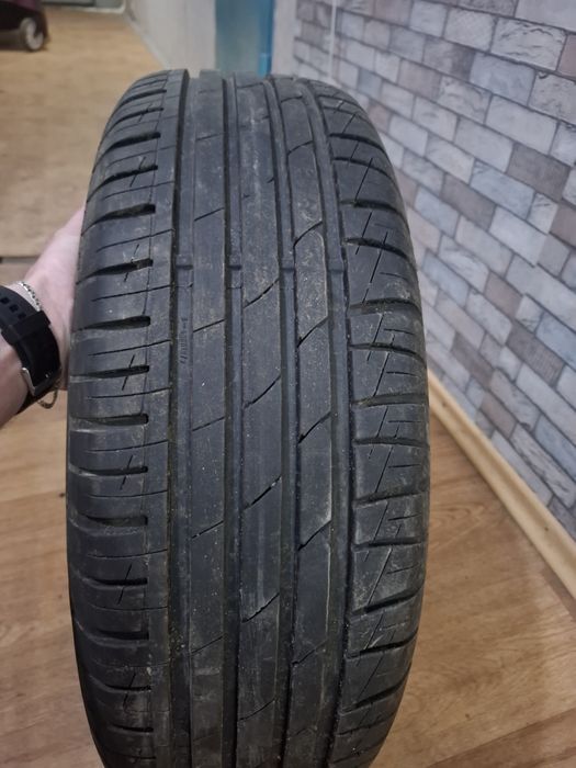 Продам летнюю резину