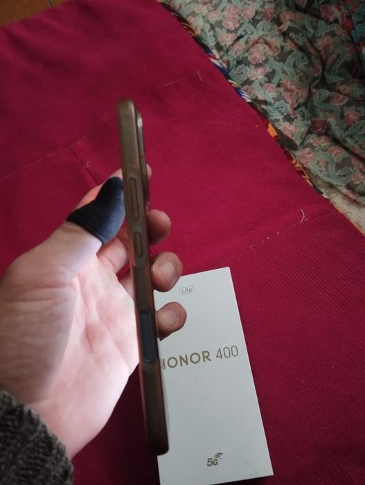 Honor 400 lite гарантией