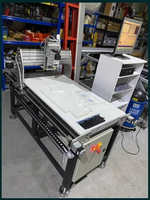 CNC Router Mach3 - motor frezare 2,2Kw (PC, monitor)
