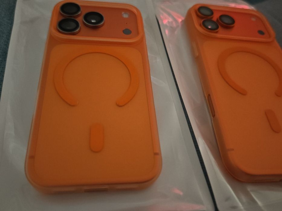 IPhone 17 Pro,iPhone 17 Pro Max  Magsafe Go Orange кейс