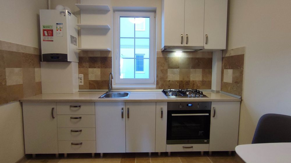 Inchiriez apartament 2 camere, proprietar