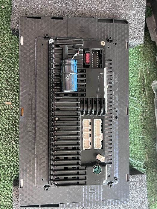 Продам андройд магнитолу