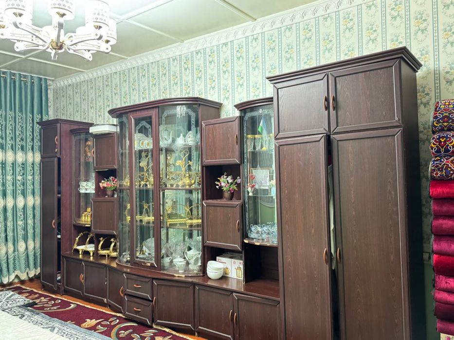 Срочно продаётся стенка