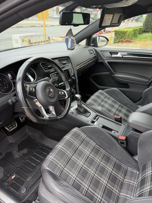 VOLKSWAGEN Golf 2014 — imagine 5