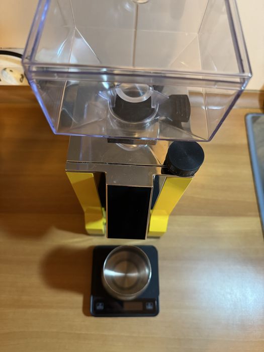 Rasnita electrica profesionala Eureka