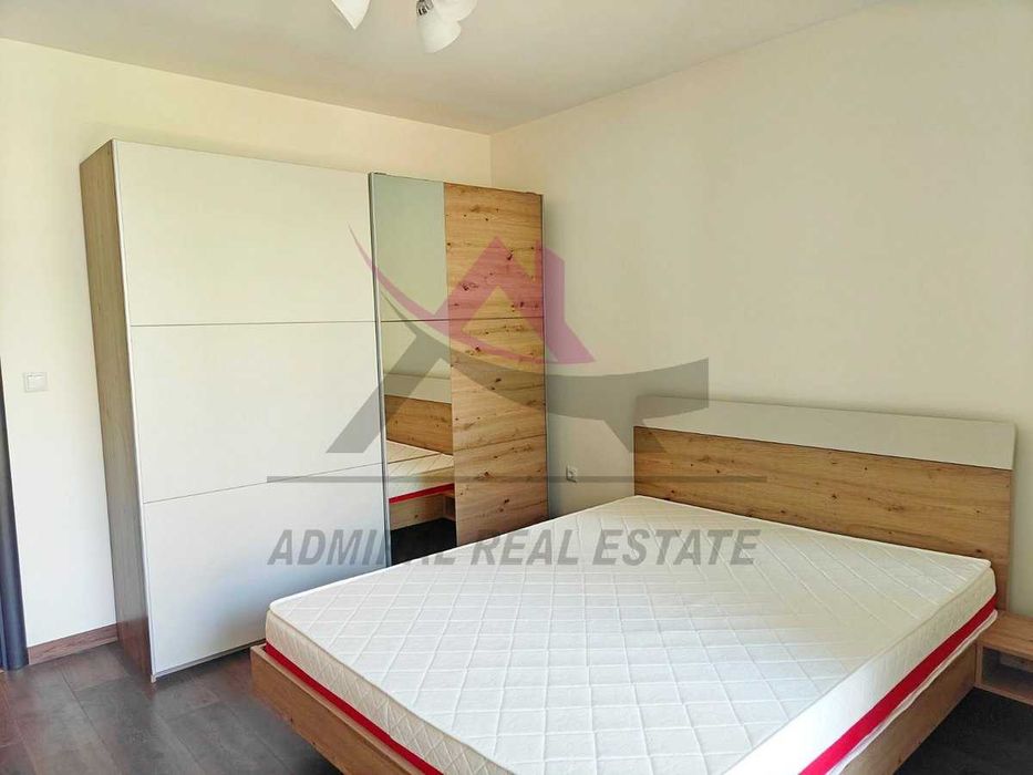 Дава се под наем Двустаен апартамент в Варна, Цветен квартал - 60 кв.м за 650 € - Снимка #2