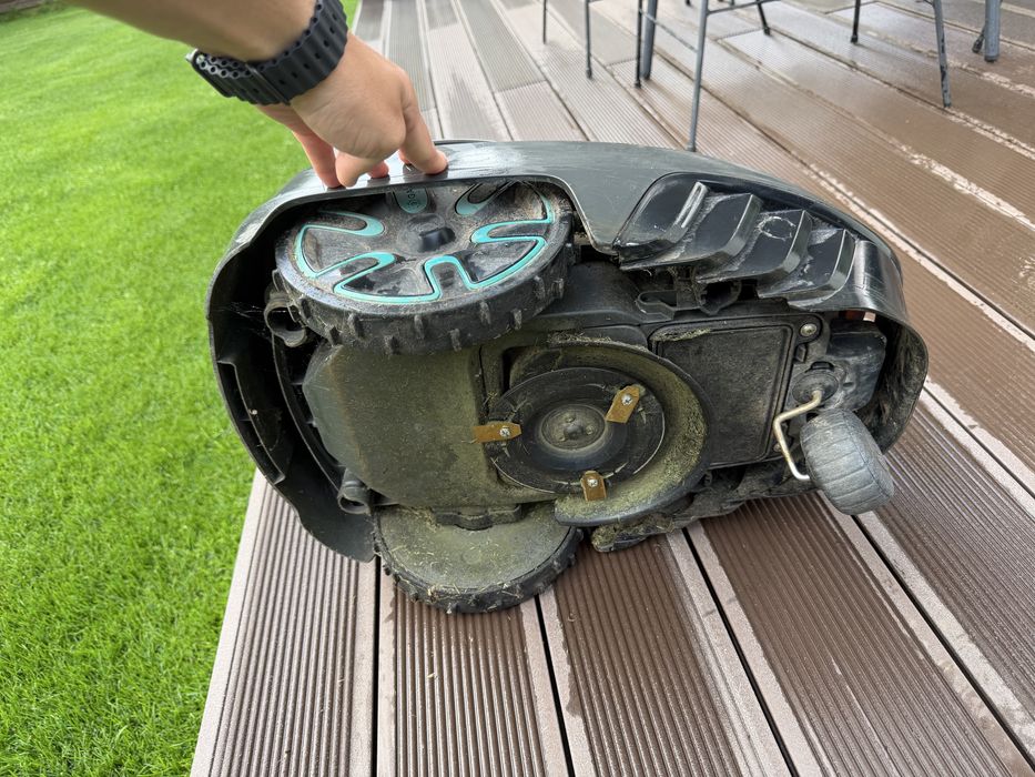 Robot de tuns iarba Gardena Sileno City 250