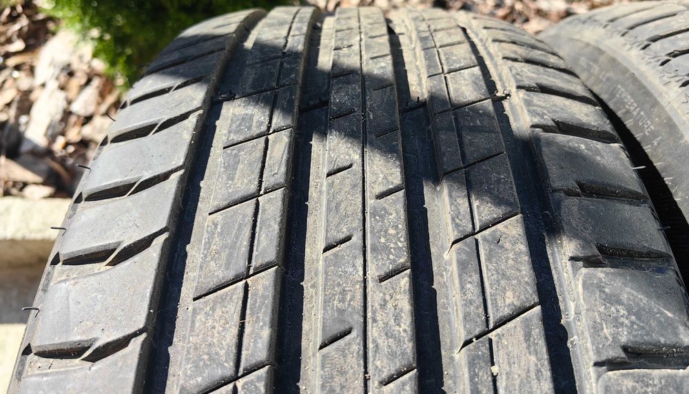 Гуми 255 55 18 летни