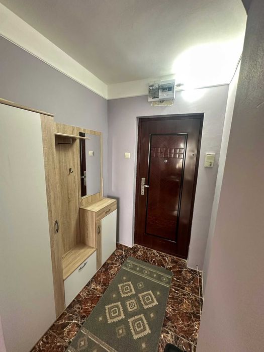 Apartament 2 camere, Podu Roș, cu balcon