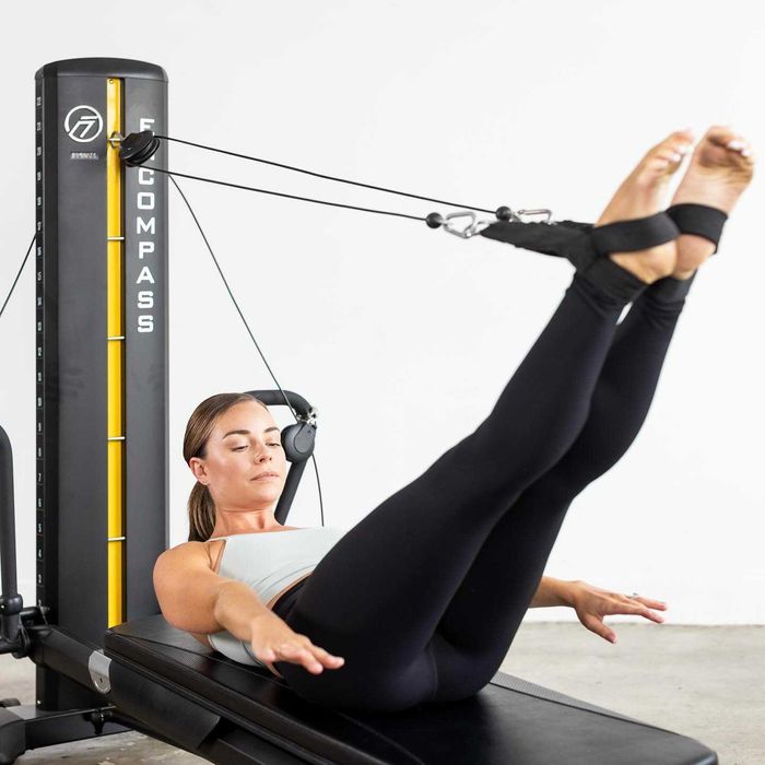 Пилатес Реформър / Фитнес Тренажор /