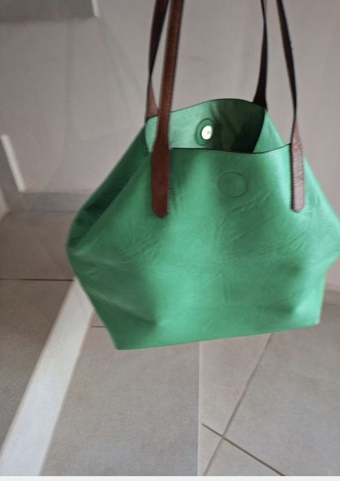 Чисто нова чанта