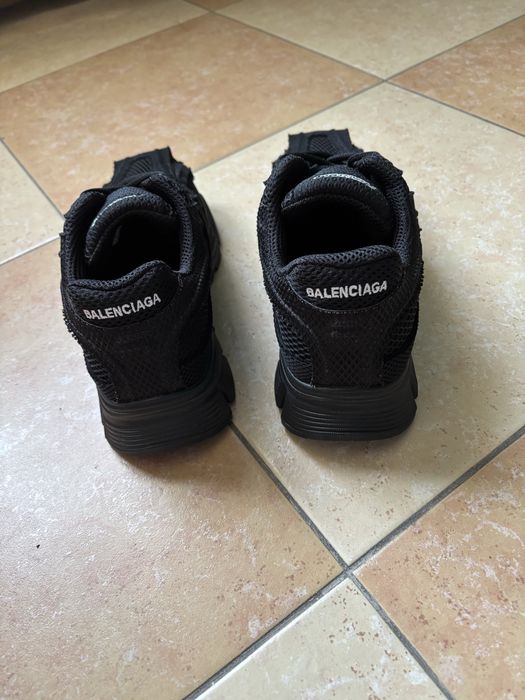Продам кроссовки Balenciaga Phantom