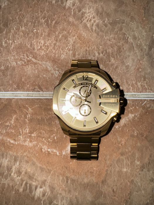 Vând ceas Diesel Mega Chef