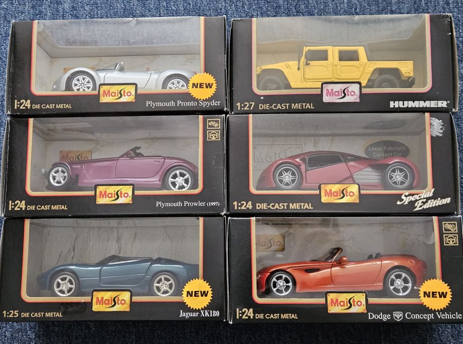 Set Machete Metal Bburago Maisto 1:24 Maisto Show Haulers Series, Sigi