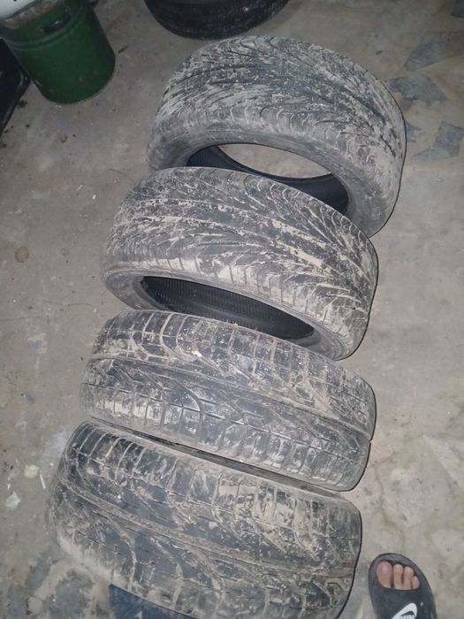Продам резину р15