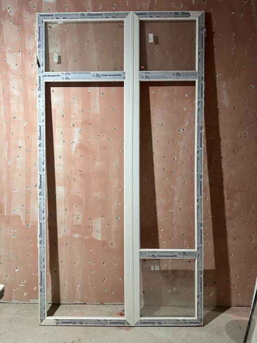 Продается оконно-дверной блок