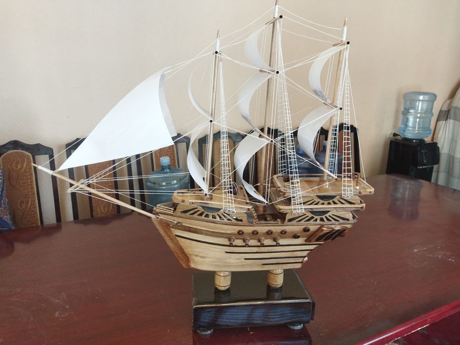 Корабль сувенир ручной работы