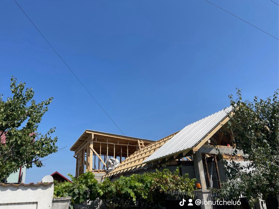Bucatarii , usi si mobilier