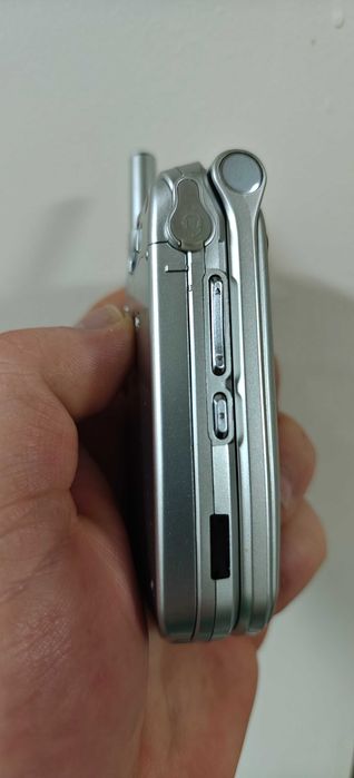 Telefon cu clapeta LG U8130 impecabil