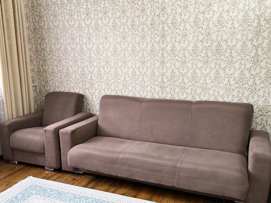 Диван с креслом хорошем состоянии без проблем