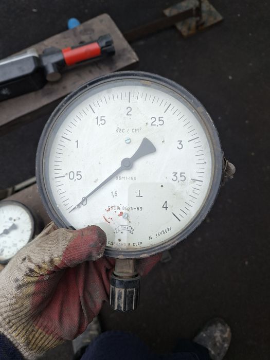 Манометр советский обм1-160