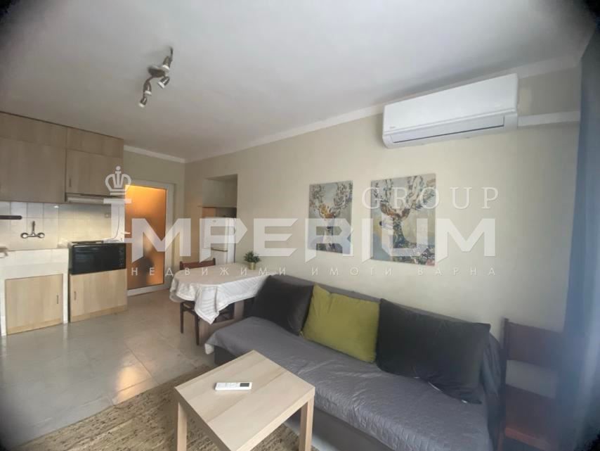 Двустаен апартамент под наем в централната част на град Варна КЛИМАТИ
