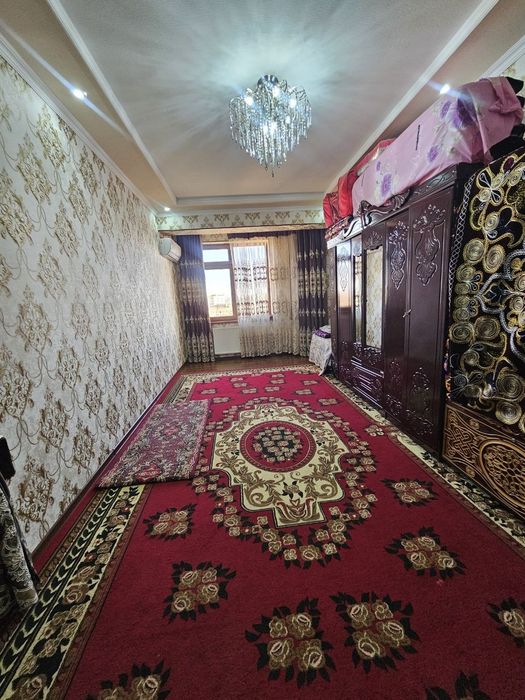 Срочно квартира сотилади