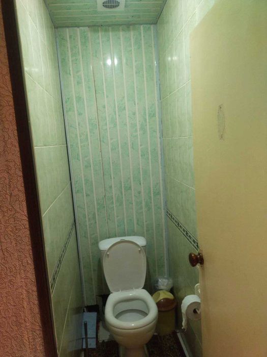 Eshonguzarda 3 xonali uy sotiladi