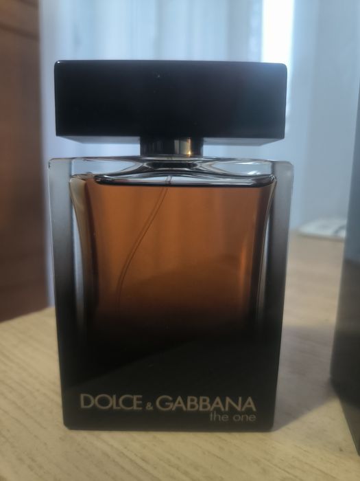 Vând parfum Dolce&Gabbana The one