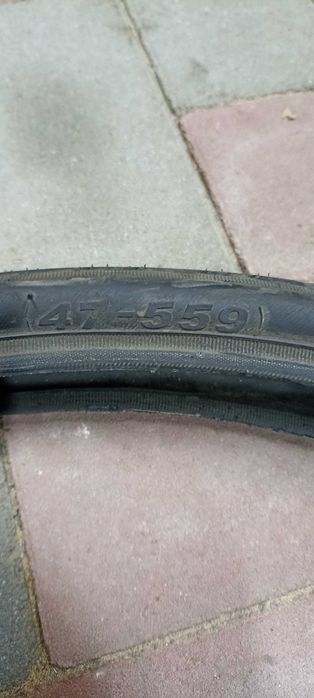 Колесо на велосипед покрышка