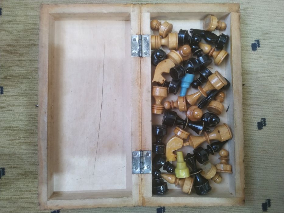 Мини ретро шах..