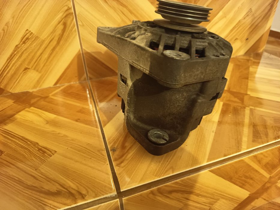 Alternator pt Renault symbol Thalia 1.2 benzina