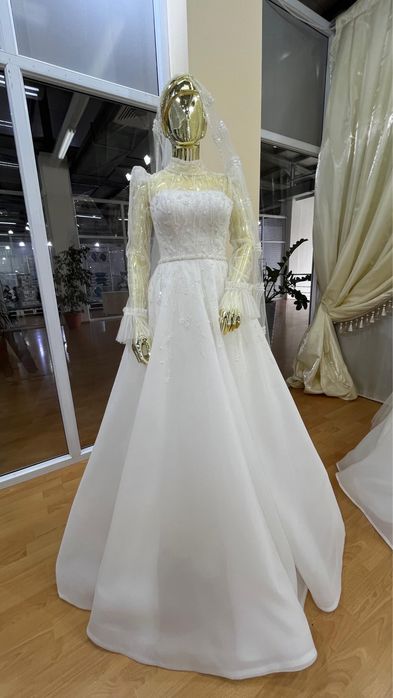 Той көйлек сатылады